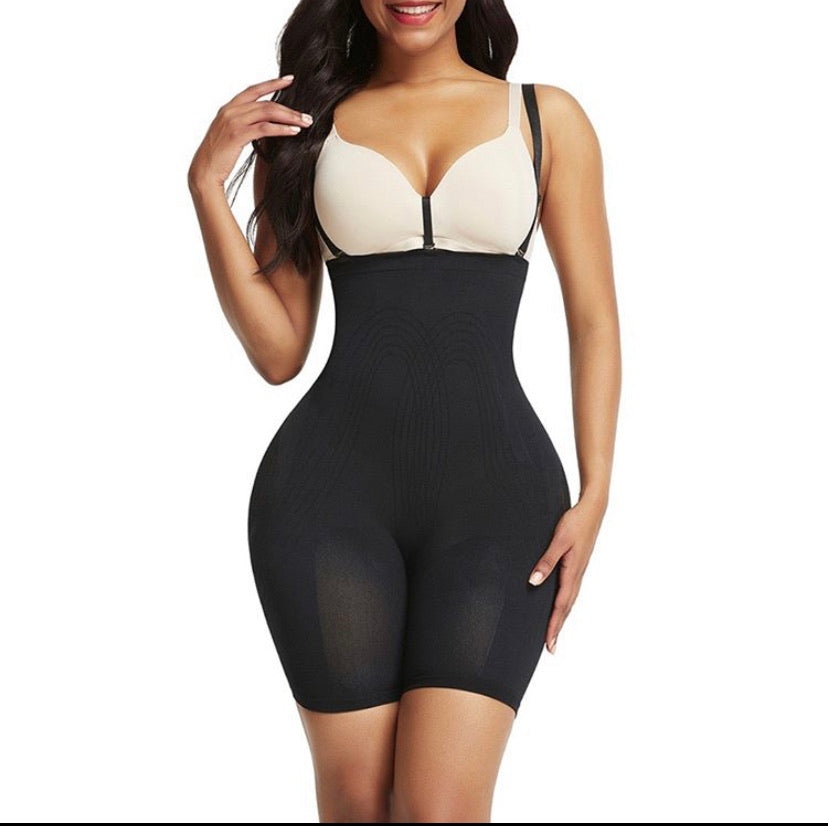plus Size Compression Shorts Bodysuit Honeycomb Body Shaping Briefs  Breathable Body Shaper Shape Wear Women, A, Medium : : Clothing,  Shoes & Accessories